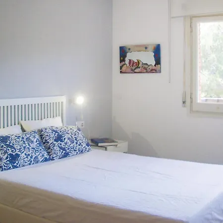 Apartment 4 Bedroom Stunning In *